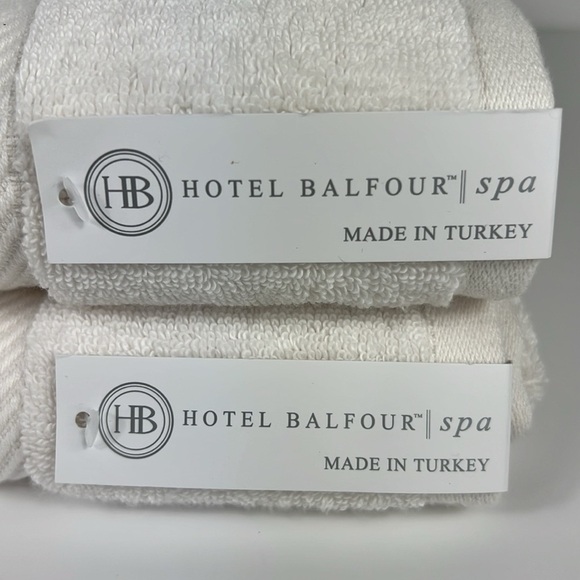 Hotel Balfour Spa Bath Towel Set Off White 100% Cotton Luxury Spa Set Of 2 NEW - Picture 2 of 5